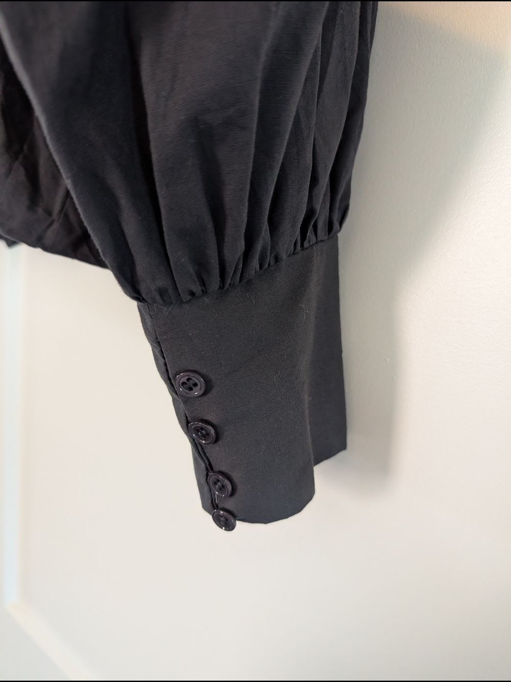 Pinch Charcoal Balloon-Sleeve Blouse - Picture 3 of 5